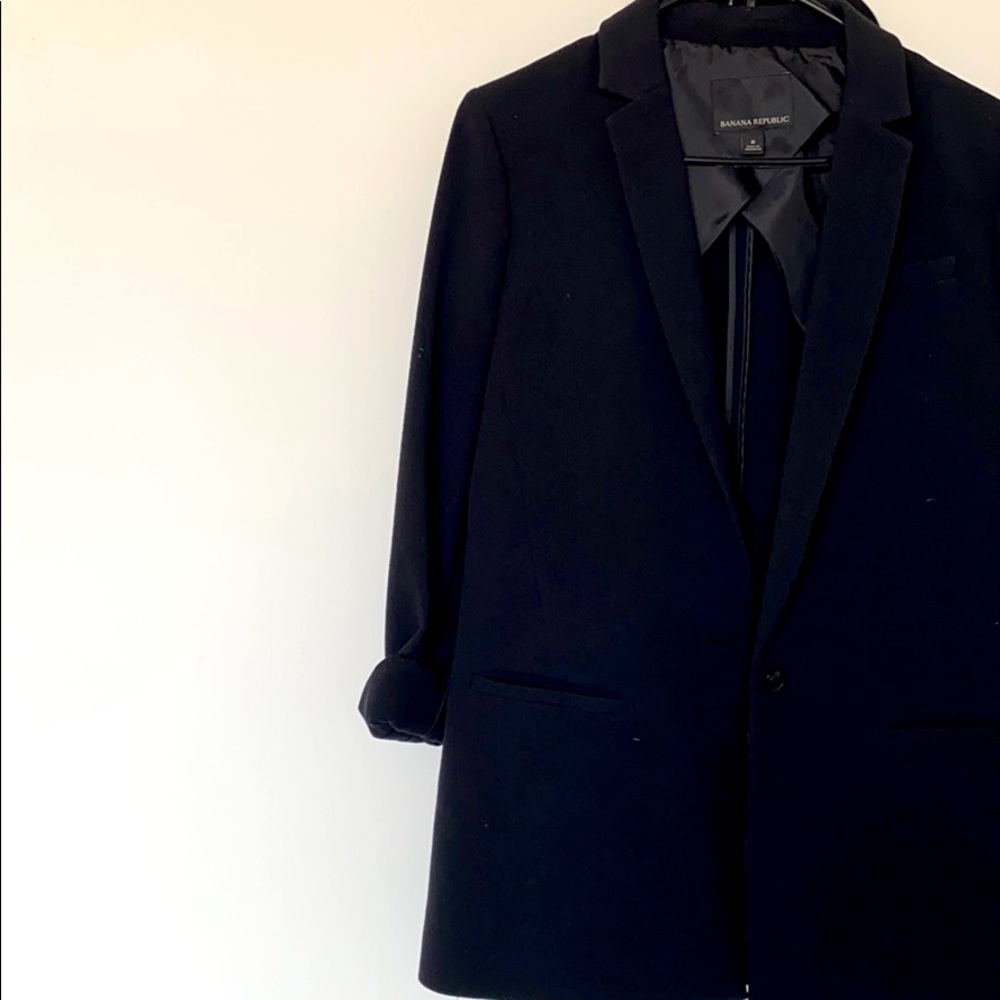 Banana Republic Long and Lean Black Blazer (M/8)